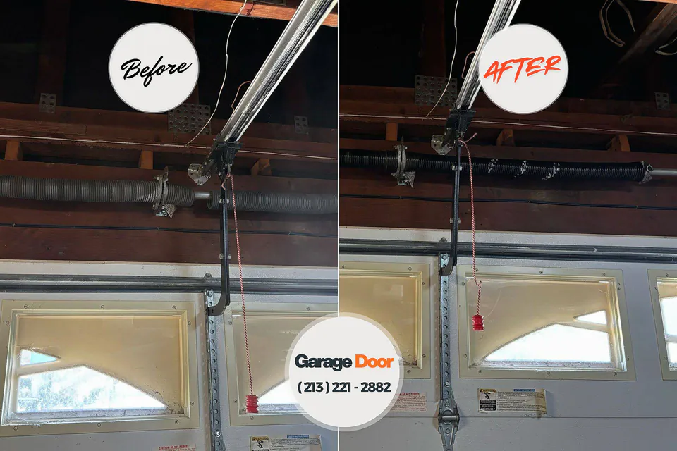 Before and after: garage door repair Bay Springs, MS